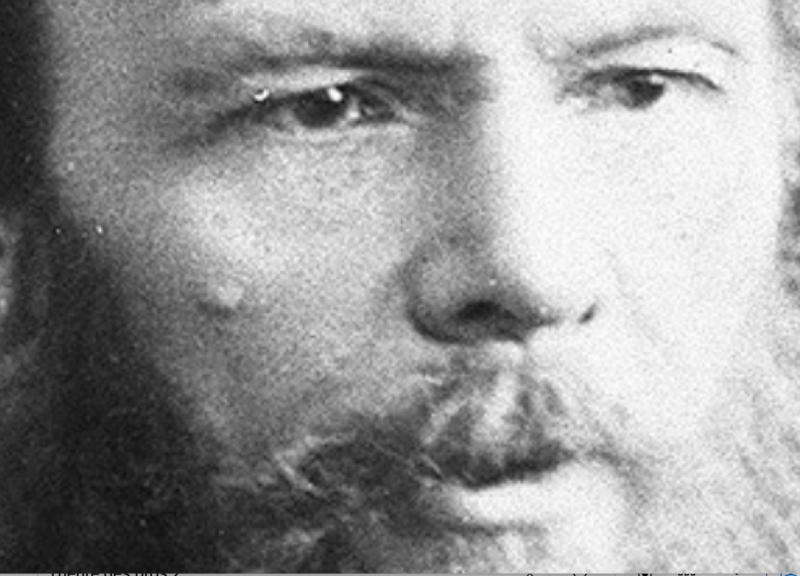 Fichier:Dosto cadrage 1.png